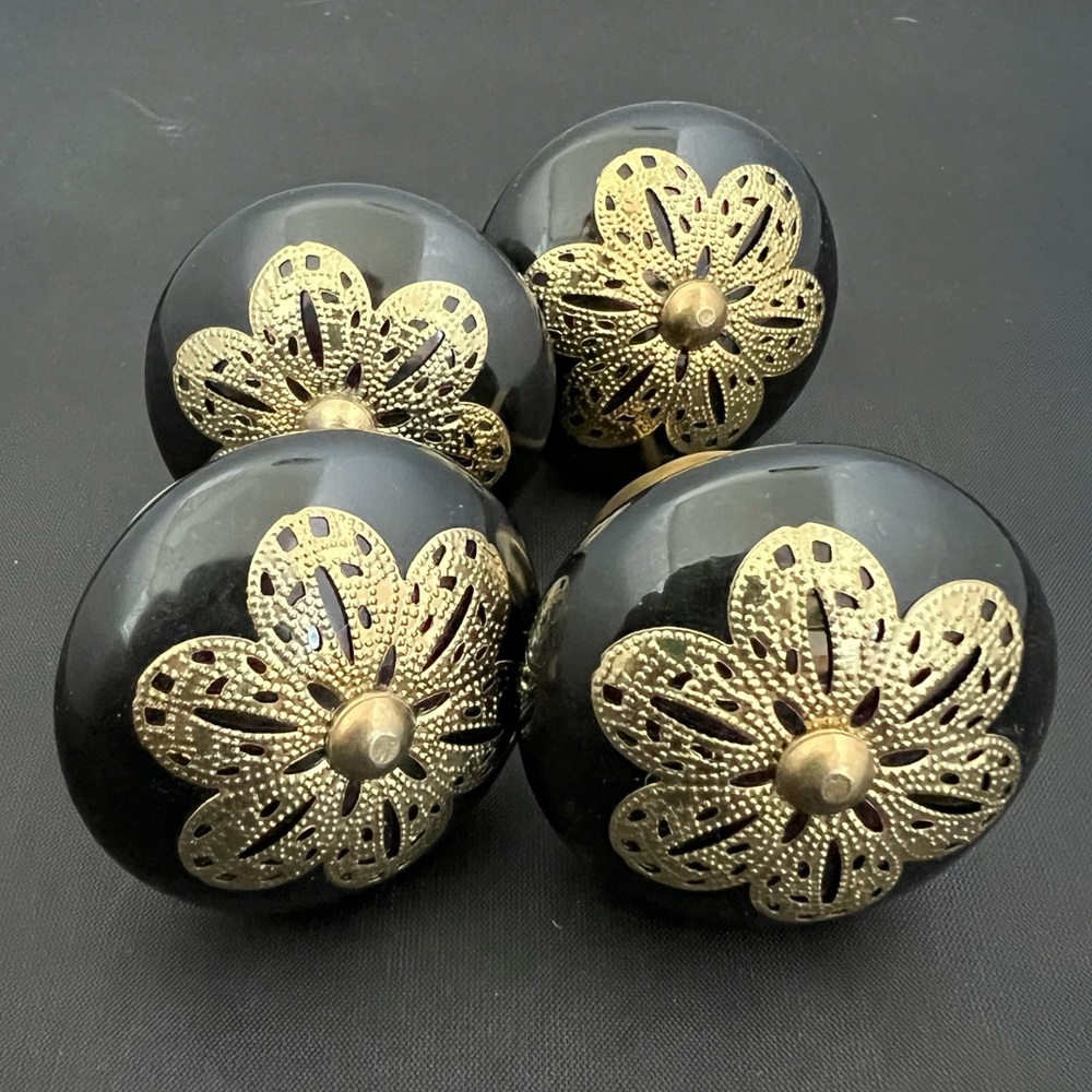 CASA DECOR BLACK DRAWER PULLS/KNOBS W GOLD  FILIGREE x4
